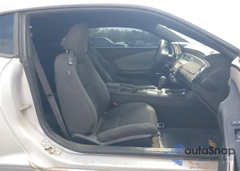 2014 Chevrolet Camaro 2Ls из США, поврежденный, VIN 2G1FA1E37E9209788